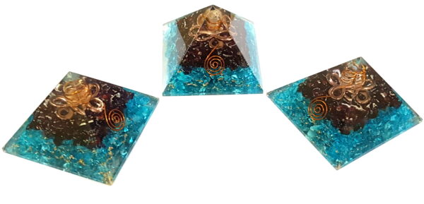 Garnet Blue Crystal Healing Energy serenity passion success pyramid orgonite pyramid - Image 7