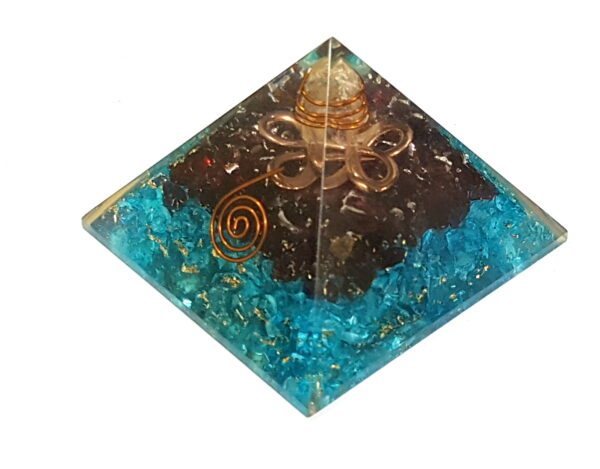 Garnet Blue Crystal Healing Energy serenity passion success pyramid orgonite pyramid - Image 5