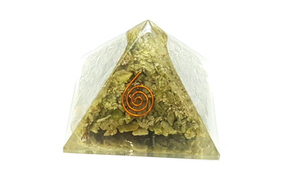 Serpentine Natural Stone Healing Orgone Pyramid - Image 2