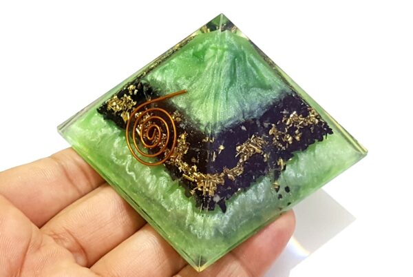 Black Tourmaline grounding and emf protection orgone pyramid - Image 8