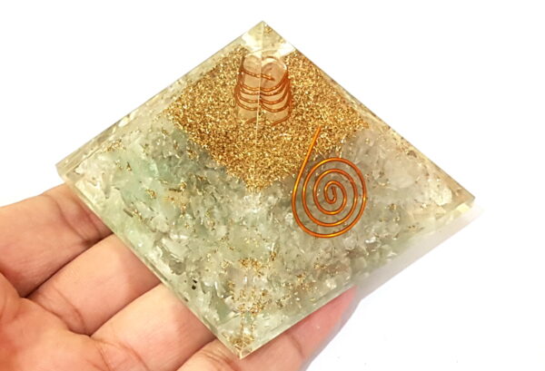 Green Fluorite Orgone Pyramid, Organite Energy, Reiki Chakra Healing Meditation Aura, Pyramid for Positive Vibes & Energy - Image 9