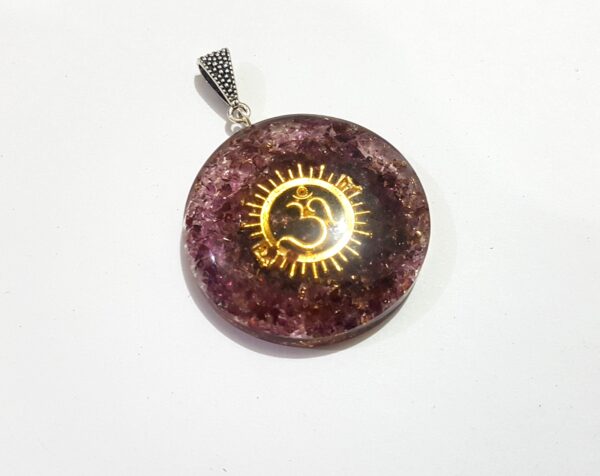 Tree of life garnet orgone pendant natural Crystal chips orgonite protection pendant