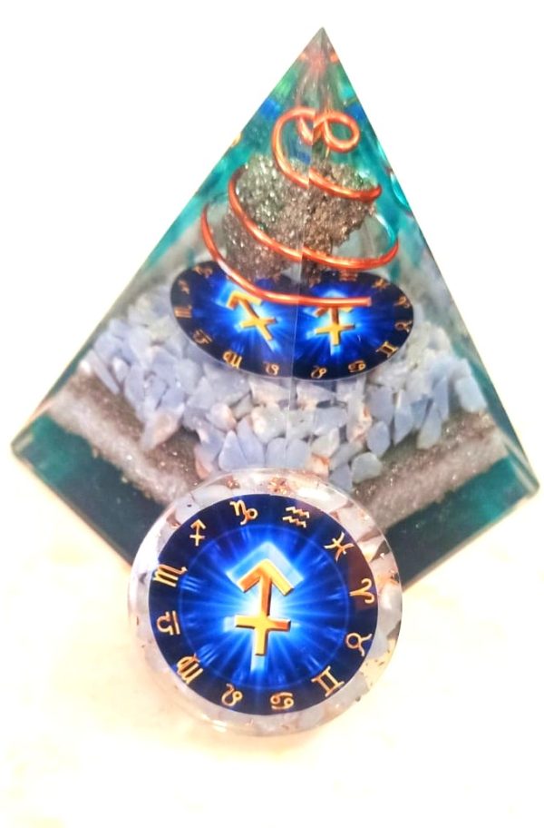 Set of 18 beautiful orgonites pyramids with free disc and trees healing chakra - Image 8
