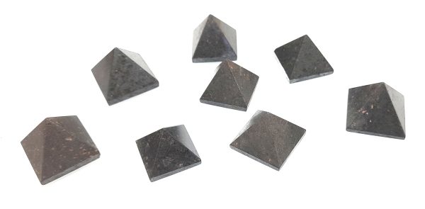 Lot of 7 Hematite Pyramid Set Natural Stone Pyramid